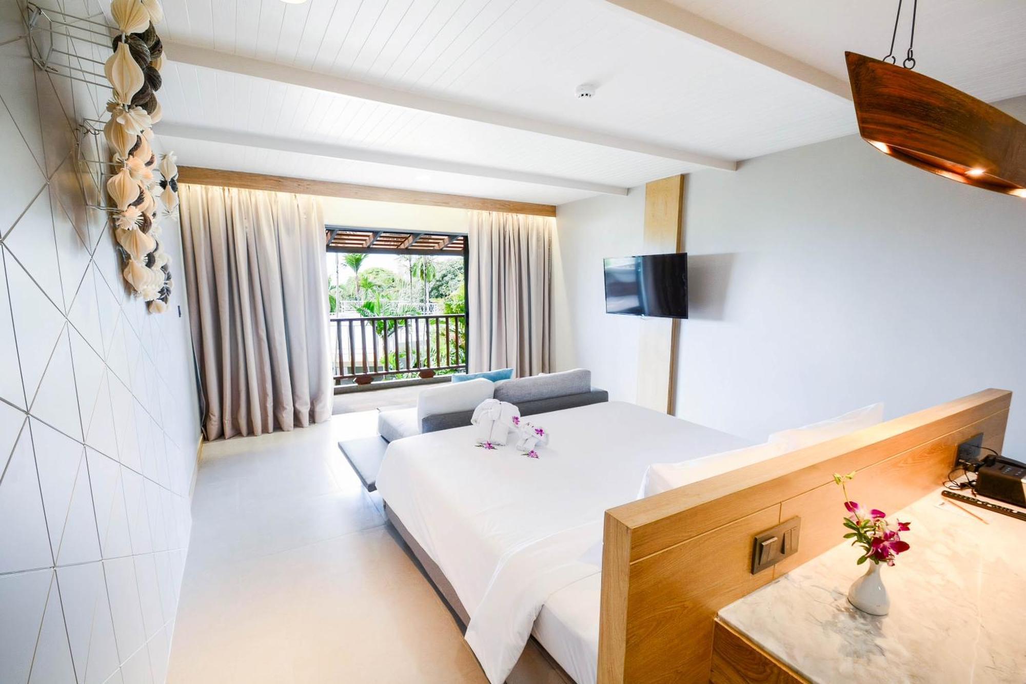 Andaman Cannacia Resort&Spa - SHA Extra Plus Kata Exterior foto Deluxe Pool Access